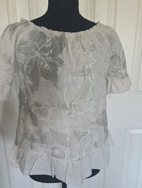 Light Gray Floral Off-Shoulder Ruffle Hem Blouse